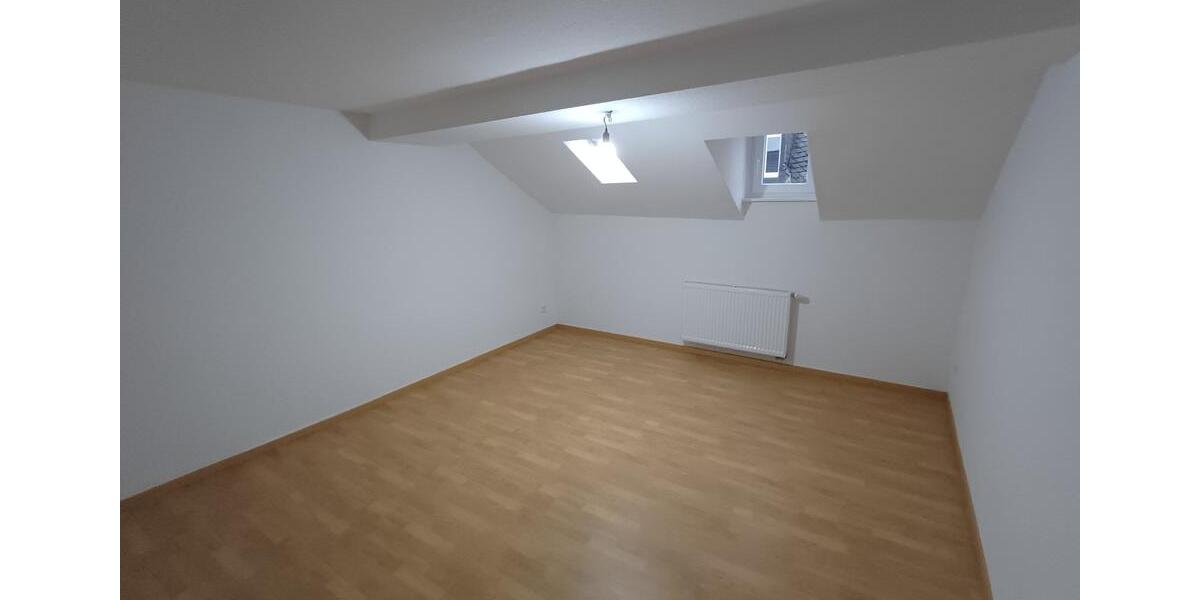 Etagenwohnung Wiesbaden - 3 Zimmer, 68 m&sup2;, 900&euro; | Angebot:25805953