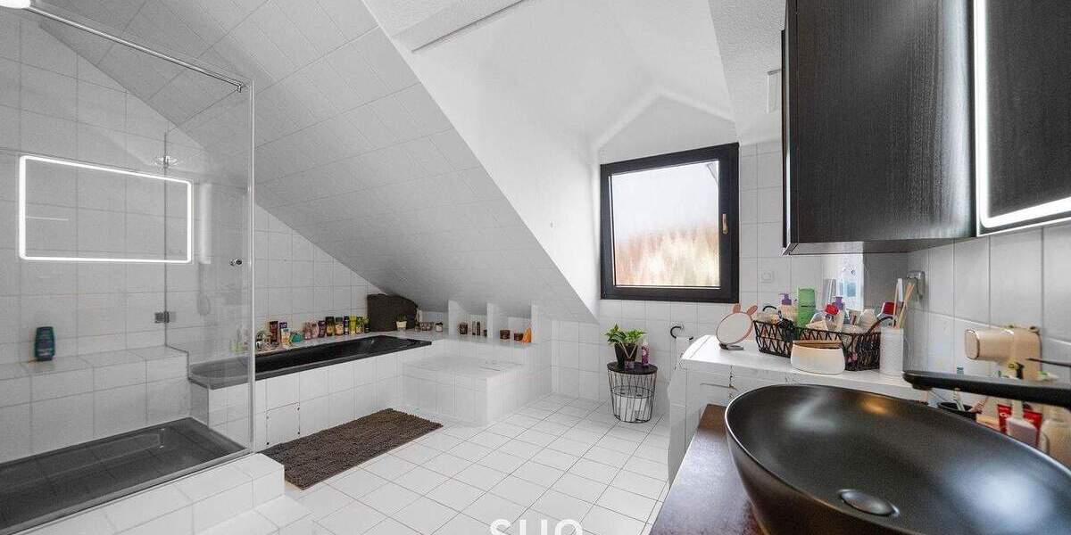 Etagenwohnung Rüsselsheim am Main Königstädten - 3 Zimmer, 110 m&sup2;, 375.000&euro; | Angebot:25566201