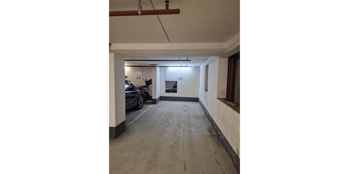 Garagen / Stellplätze Wiesbaden Biebrich - 95&euro; | Angebot:25833511