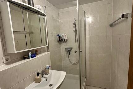 Gemütliche 1-Zimmer Wohnung mit EBK in Nieder Olm zimmer