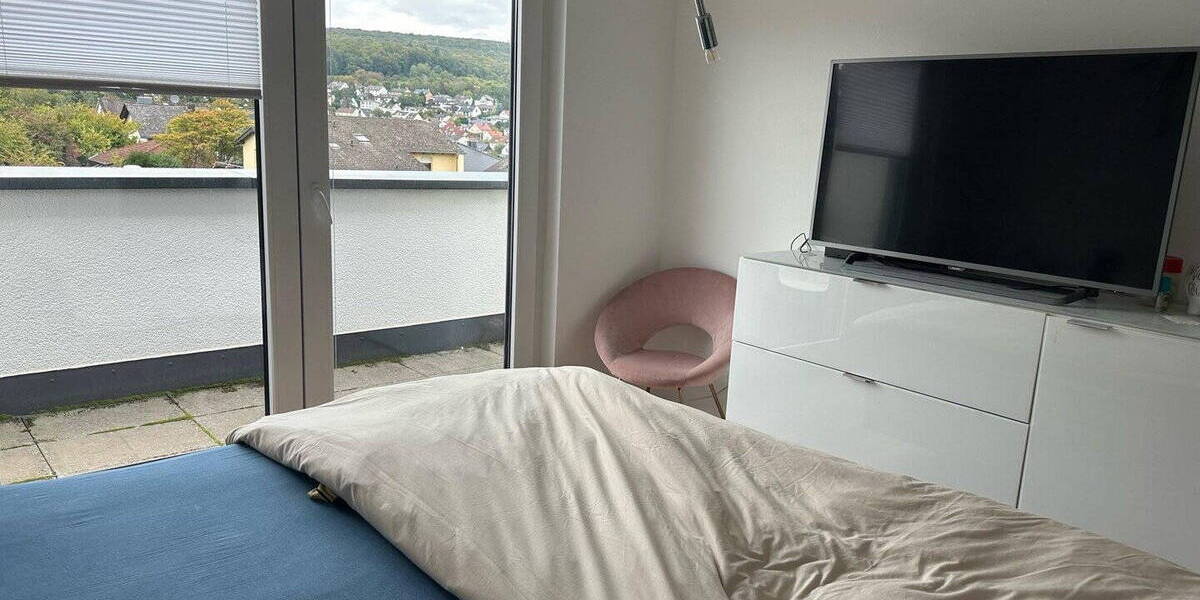 Reihenmittelhaus Wiesbaden Naurod - 4 Zimmer, 146 m&sup2;, 749.000&euro; | Angebot:26762623