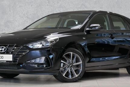 Hyundai i30 86.400 km 14.880 &euro; Mainz-Kastel 55252