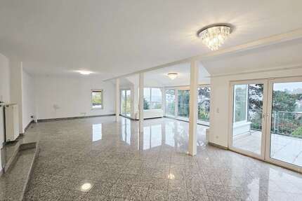 Haus zum Mieten in Bad Soden am Taunus 3.950 € 266 m² 6 zimmer