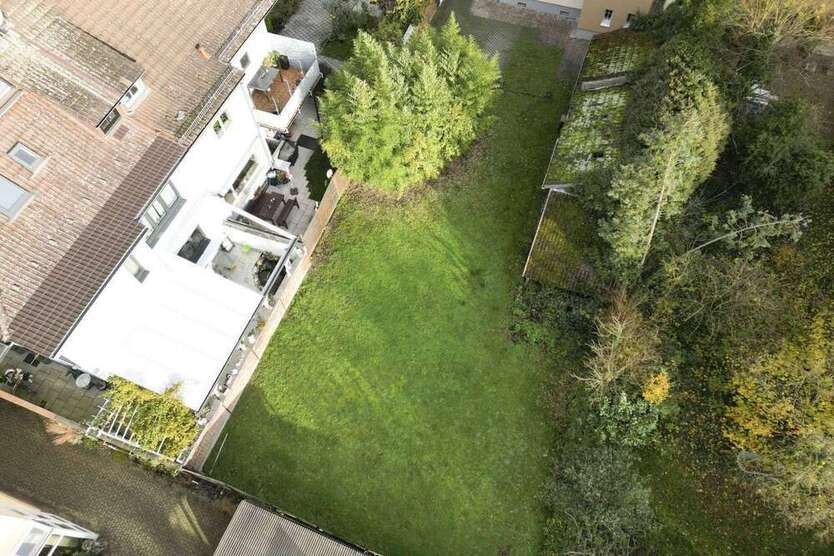 Grundstück zu verkaufen in Neu-Isenburg 299.990 € 340.2 m²