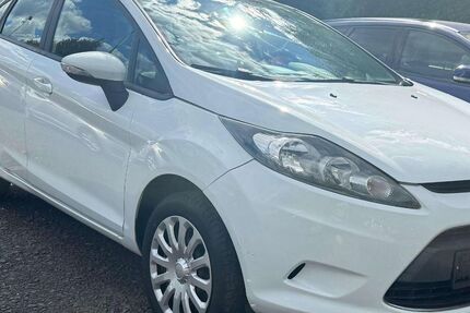 Ford Fiesta 68.000 km 5.999 &euro; Wiesbaden 65197
