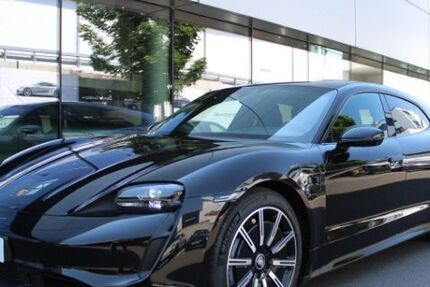 Porsche Taycan 9.633 km 93.900 &euro; Wiesbaden 65187
