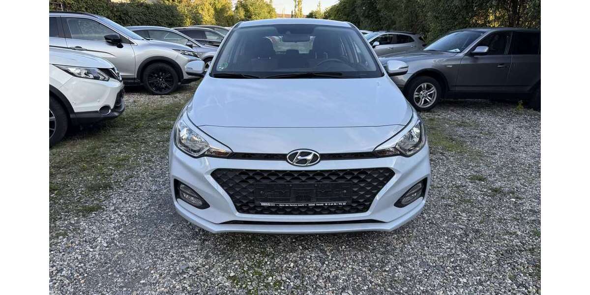 Hyundai i20 92.000 km 9.999 &euro; Mainz Kastel 55252