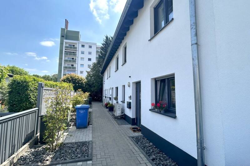 Reihenendhaus Hattersheim - 6 Zimmer, 145 m&sup2;, 689.900&euro; | Angebot:26378182