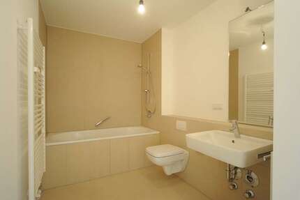 Wohnung zum Mieten in Frankfurt am Main 975,45 € 63.3 m²
