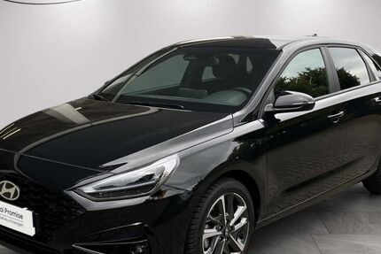 Hyundai i30 12.671 km 24.900 € Mainz 55120