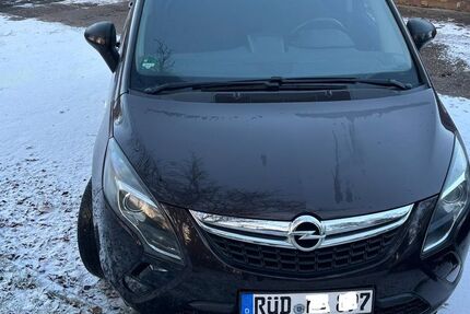 Opel Zafira Tourer 118.500 km 8.999 &euro; Schlangenbad 65388