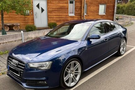 Audi A5 252.000 km 12.499 &euro; Mainz 55120