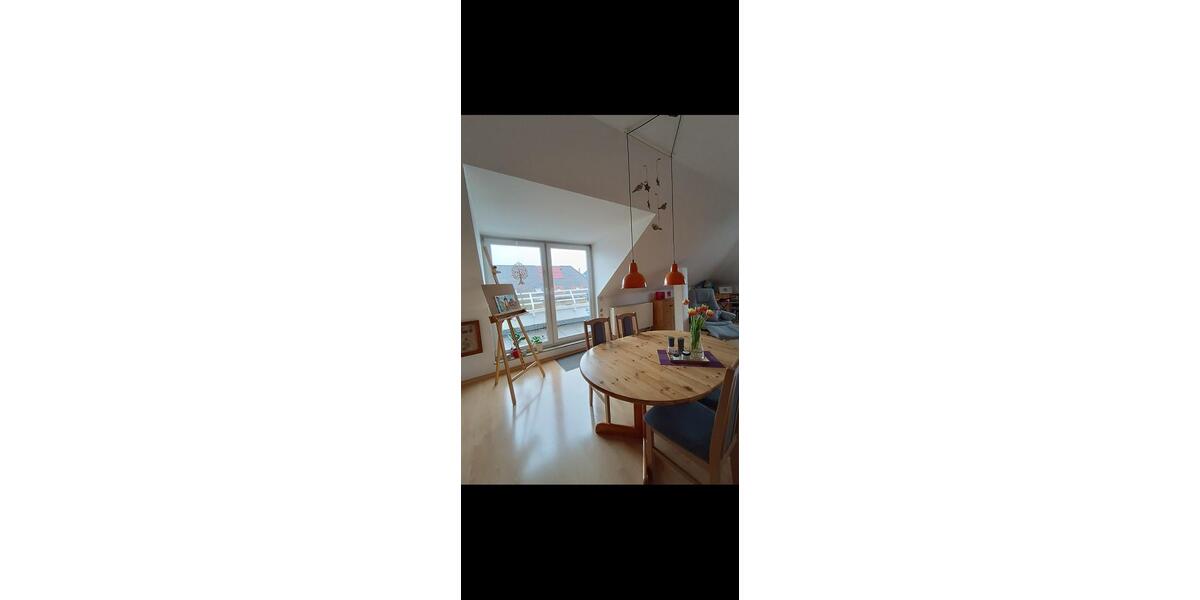 Dachgeschoßwohnung Kelkheim (Taunus) - 2 Zimmer, 80 m&sup2;, 745&euro; | Angebot:25416530