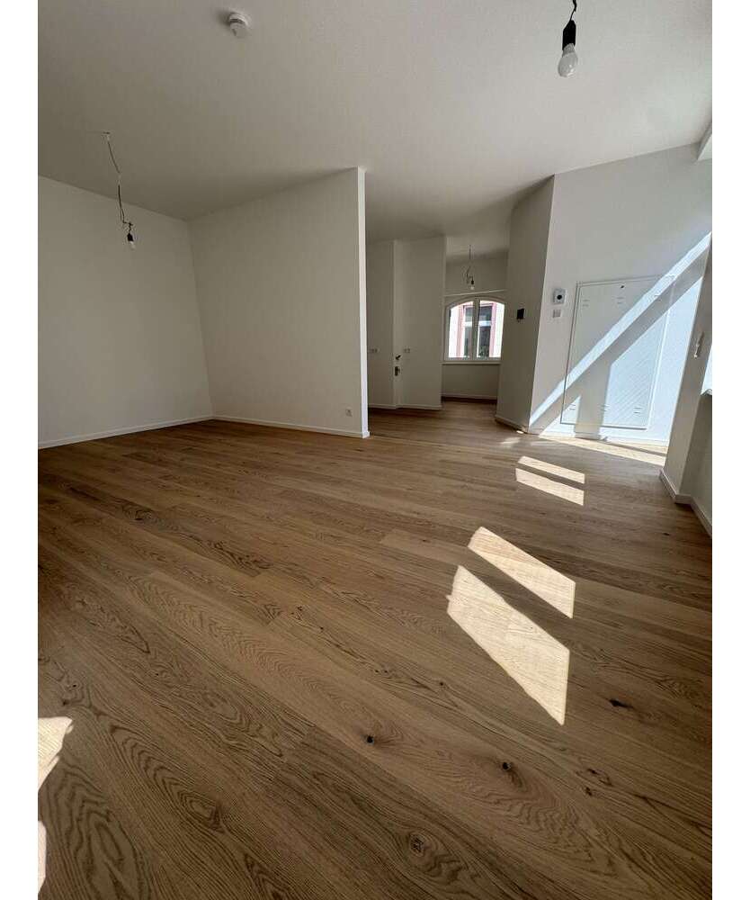 Wohnung zum Mieten in Frankfurt am Main 1.690 € 57 m²