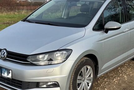 VW Touran 202.750 km 9.990 &euro; Mainz 55129