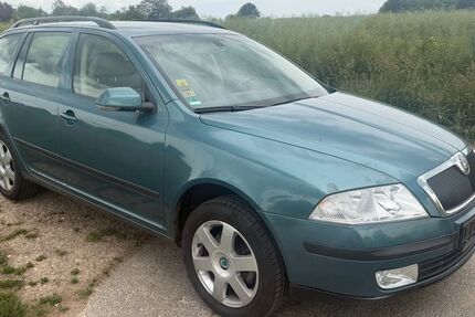 Skoda Octavia 221.987 km 2.699 &euro; Wiesbaden 65203