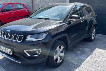 Jeep Compass 207.500 km 9.300 &euro; Ockenheim 55437