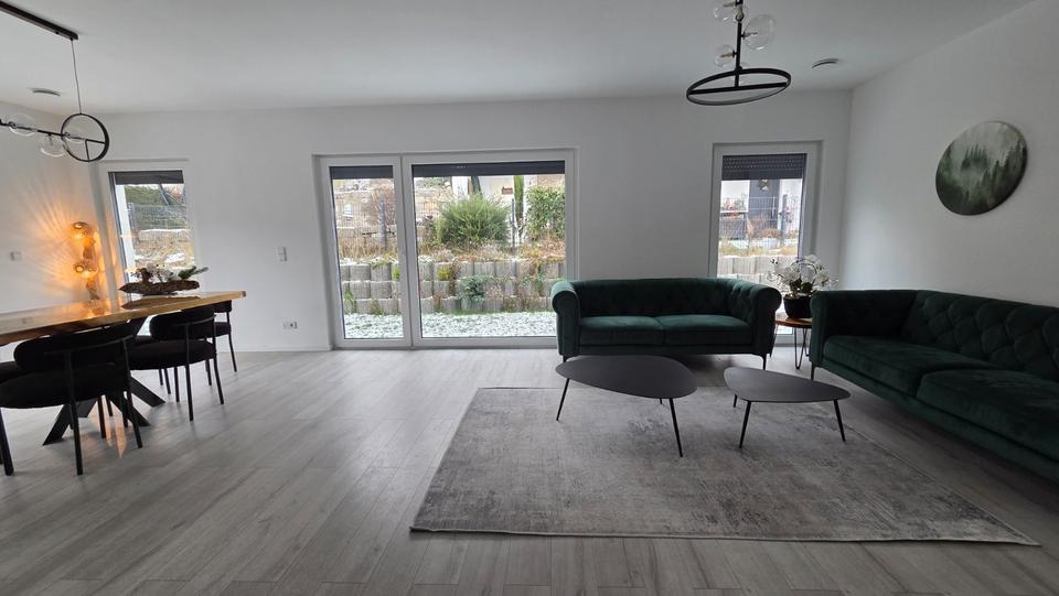 Neuwertiges Einfamilienhaus (Bj. 2019) in Idstein mit Garage 4 zimmer