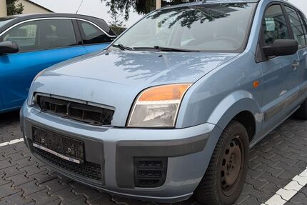 Ford Fusion 151.800 km 990 &euro; Mainz 55128