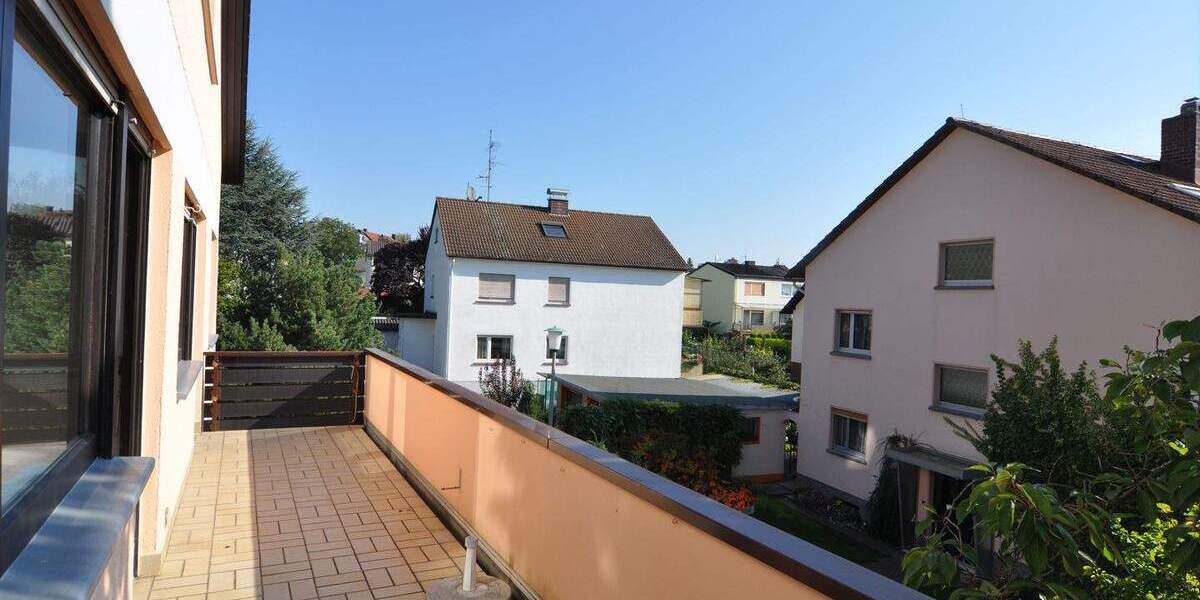 Etagenwohnung Kriftel - 3 Zimmer, 91 m&sup2;, 1.100&euro; | Angebot:24974583