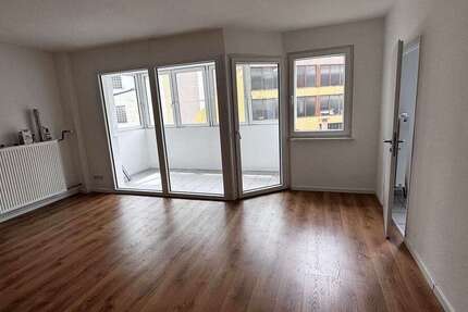 Wohnung Frankfurt Innenstadt - 1 Zimmer, 42 m&sup2;, 908&euro; | Angebot:26779867