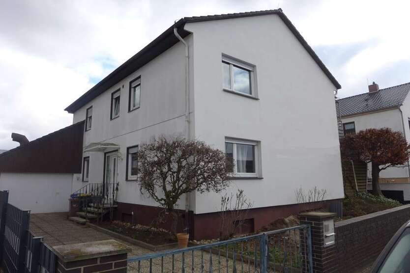 Haus zum Kaufen in Büttelborn 599.950 € 201 m²