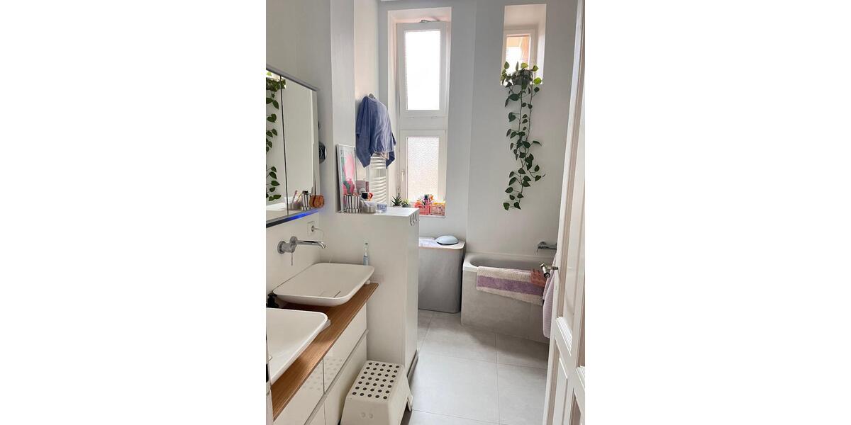 Etagenwohnung Wiesbaden Nordost - 5 Zimmer, 140 m&sup2;, 595.000&euro; | Angebot:26005733