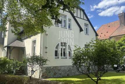 Haus zum Kaufen in Wiesbaden 1.475.000 € 281 m² 7 zimmer