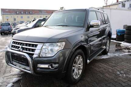 Mitsubishi Pajero 176.000 km 23.999 &euro; Mainz-Kostheim 55246