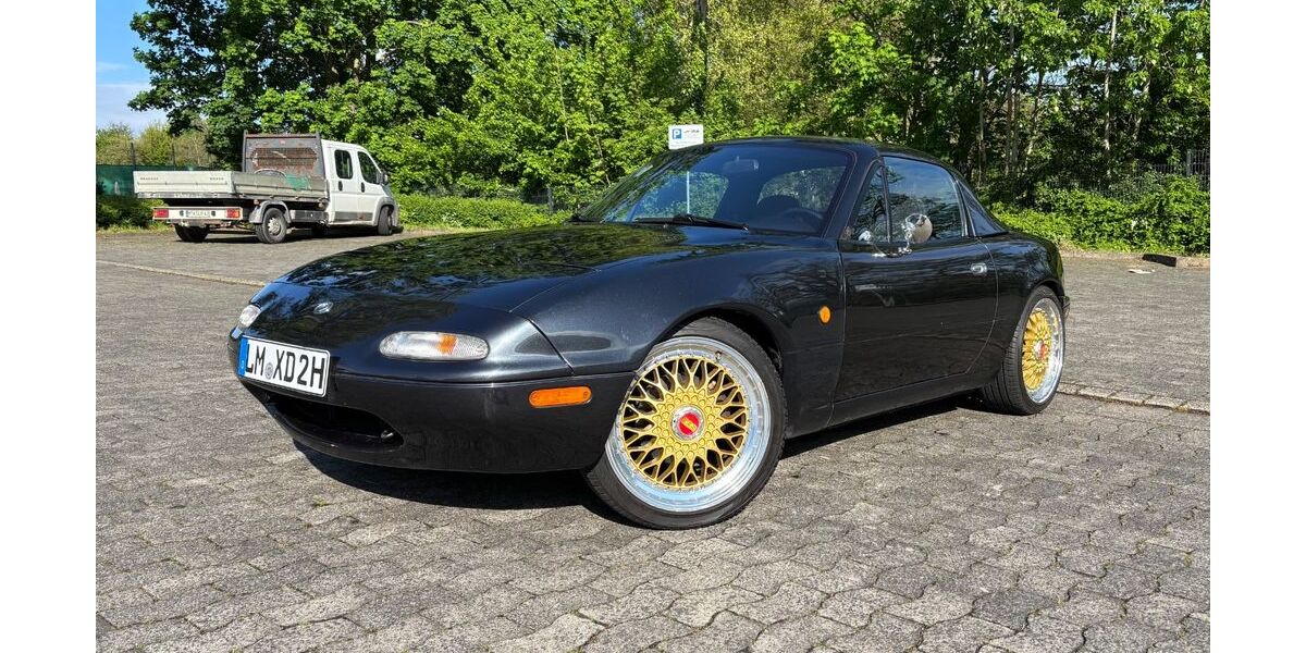 Mazda MX-5 320.000 km 7.999 &euro; Hofheim am Taunus 65719