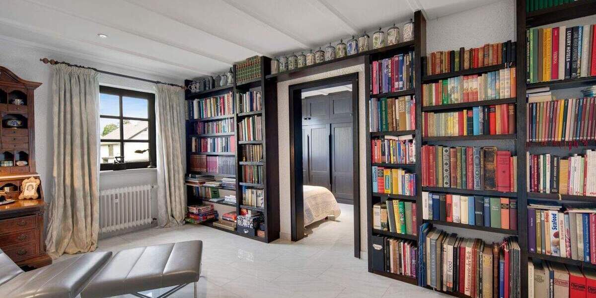 Einfamilienhaus Wiesbaden Nordenstadt - 7 Zimmer, 223 m&sup2;, 869.000&euro; | Angebot:25111817