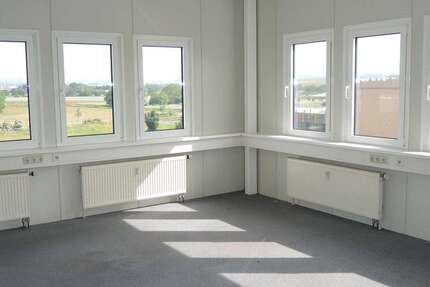 Büro in Hochheim 727,50 € 97 m²