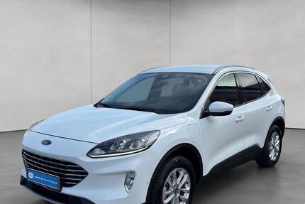 Ford Kuga 33.251 km 22.350 € Frankfurt 60386