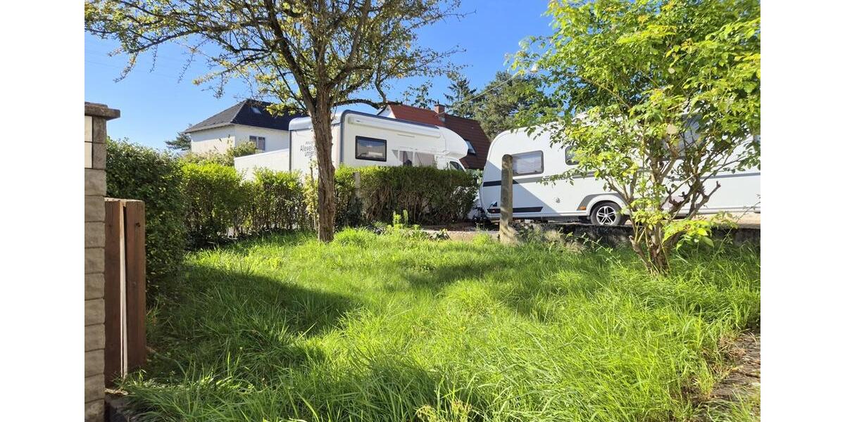 DOGS WELCOME IN DUPLEX HOME! Cozy house with fitted kitchen and spacious courtyard 4 zimmer