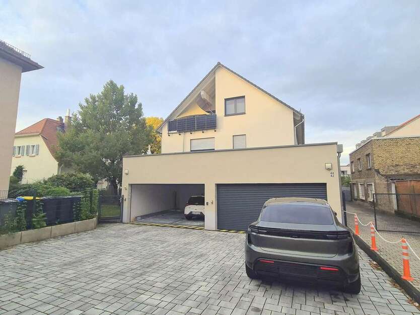 Wohnung zum Mieten in Mainz-Kostheim 2.675 € 146 m² 7 zimmer