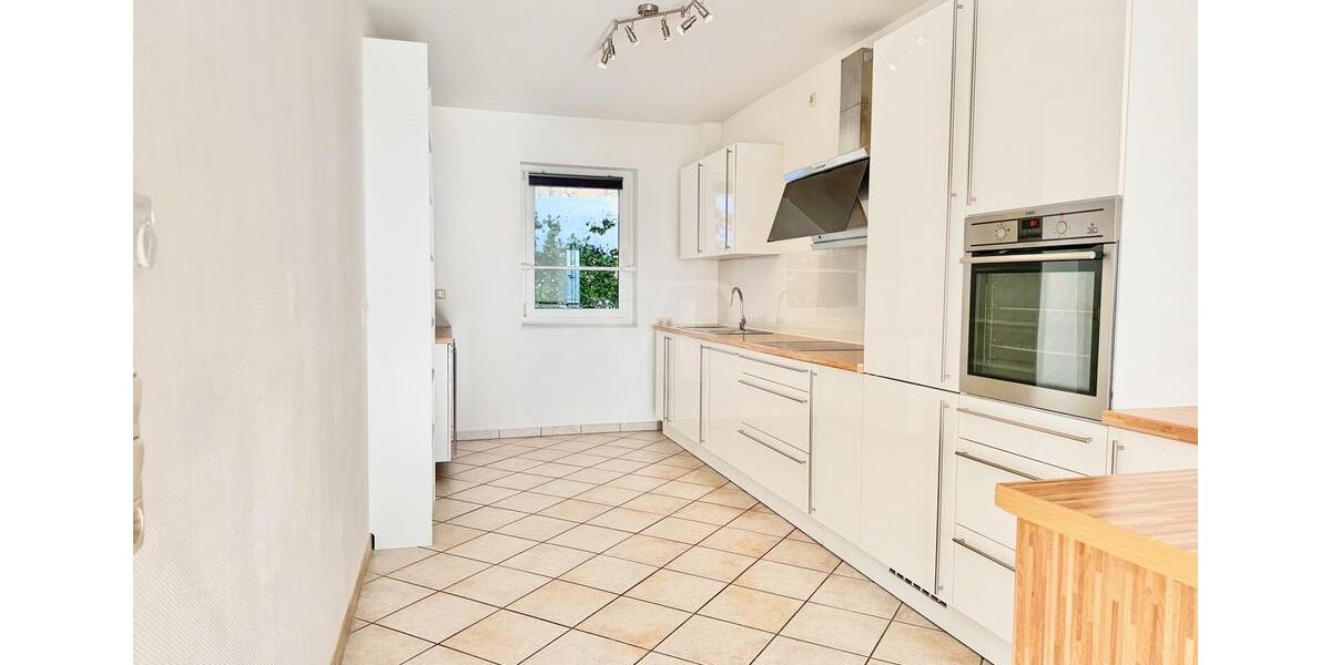 Maisonettenwohnung Kelkheim (Taunus) - 5 Zimmer, 194 m&sup2;, 1.895&euro; | Angebot:24826257