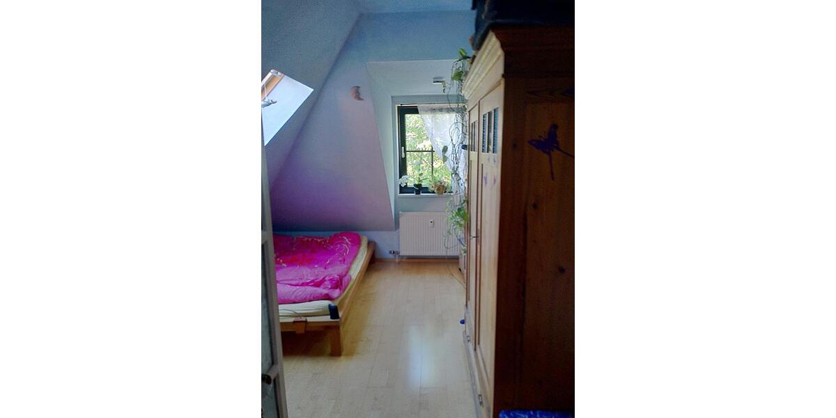 Dachgeschoßwohnung Hattersheim am Main - 3 Zimmer, 84 m&sup2;, 330.000&euro; | Angebot:22840438