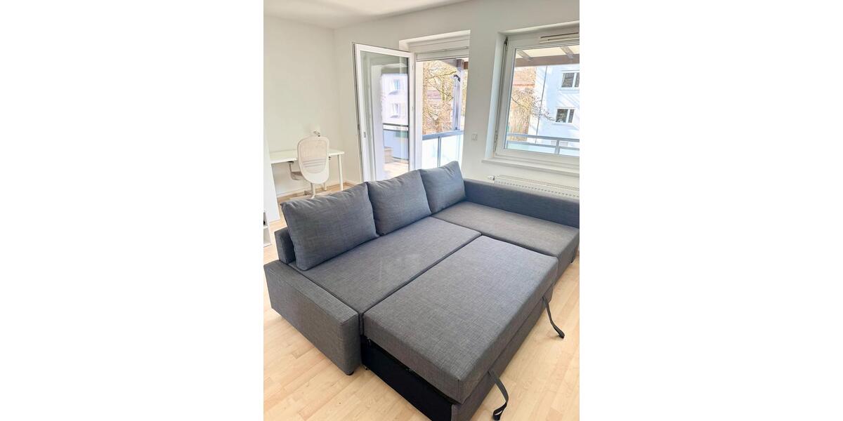 Etagenwohnung Wiesbaden Biebrich - 1 Zimmer, 37 m&sup2;, 870&euro; | Angebot:26254525