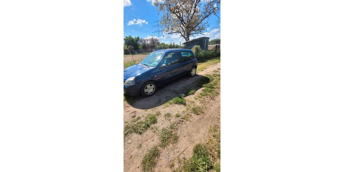 Renault Clio 149.200 km 600 &euro; Wiesbaden 65203