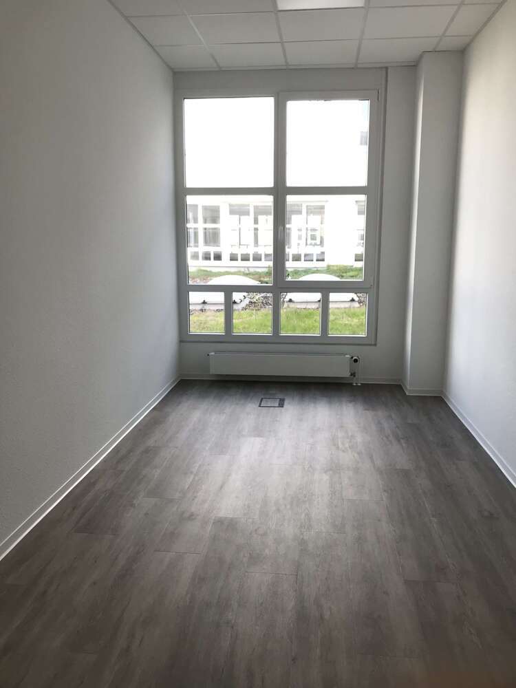 Büro in Mainz-Kastel 389 € 24 m²
