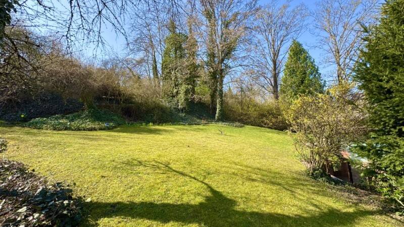Etagenwohnung Eltville - 6 Zimmer, 222 m&sup2;, 665.000&euro; | Angebot:25958833