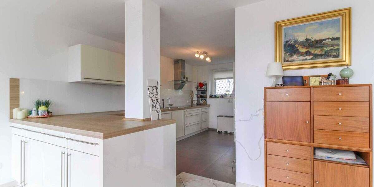 Luxus pur: Penthousewohnung mit riesiger Terrasse, Schwimmbad und Sauna in Bad Soden 4 zimmer