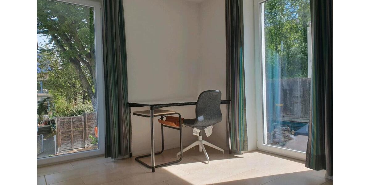 Erdgeschoßwohnung Wiesbaden Biebrich - 2 Zimmer, 44 m&sup2;, 960&euro; | Angebot:26338601