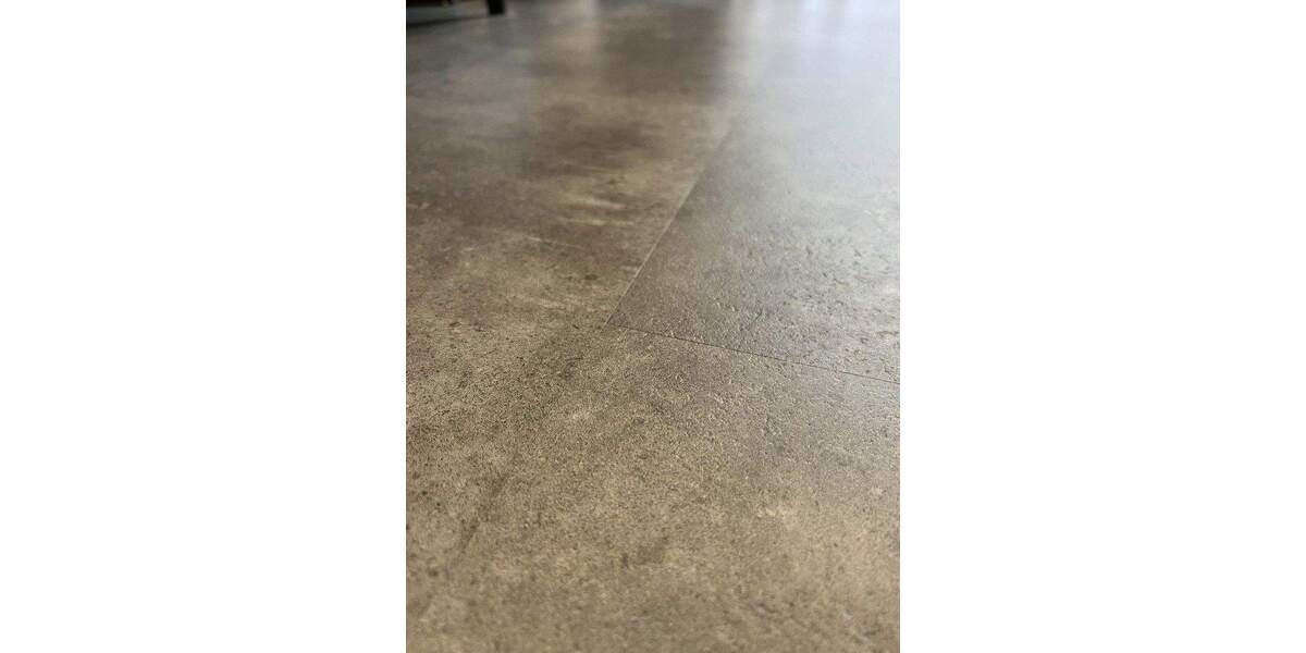 *Privat* Stilvoll modernisierte 3,5 Zimmer Wohnung in Wiesbaden 3 zimmer