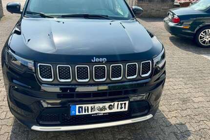 Jeep Compass 9.500 km 24.800 &euro; Niedernhausen 65527