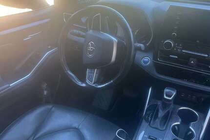 Toyota Highlander 77.000 km 40.000 &euro; Wiesbaden 65193