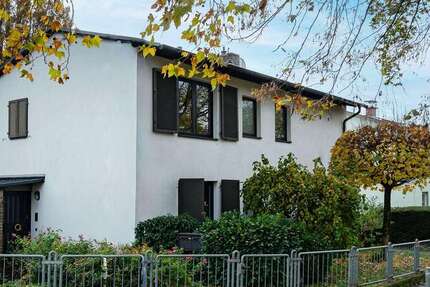 Haus zum Kaufen in Wiesbaden 770.000 € 153.84 m² 6 zimmer