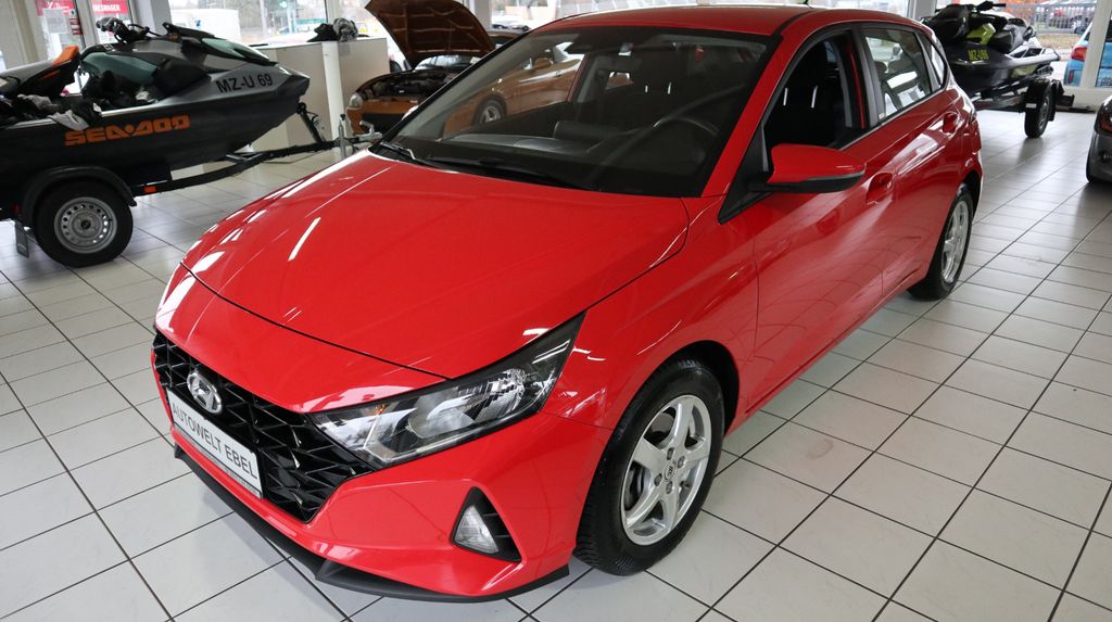 Hyundai i20 48.000 km 13.410 &euro; Wiesbaden 65199
