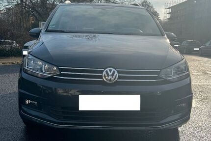 VW Touran 150.000 km 16.500 € Wiesbaden 65187