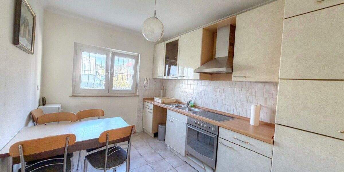 Mehrfamilienhaus, Wohnhaus Kronberg im Taunus Oberhöchstadt - 9 Zimmer, 236 m&sup2;, 850.000&euro; | Angebot:25686321